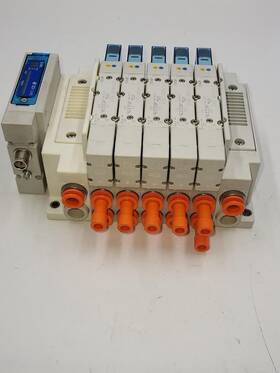 Sy7-iol-0-m612ri Smc Sy5-iol-0-m65ri With 5 Solenoids Sy5400 / One Ex260-sil1 Serial Transmission