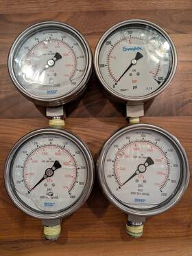 Pgi-100c-pg600-lapx Swagelok Pressure Gauge 4in 1/2in Npt 0-600psi