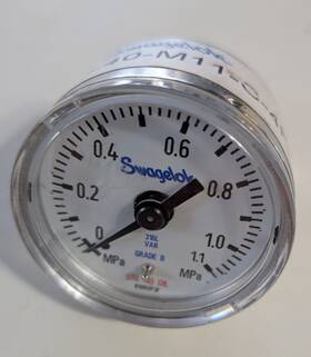 Pgu-40-m11-c-4ffm Swagelok Pressure Gauge 0-1.1 Mpa