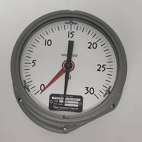 78kf14102-44 Taylor Instruments 30psi Size 4 Inch 1/4 Lm Pressure Gauge 2ws3-7