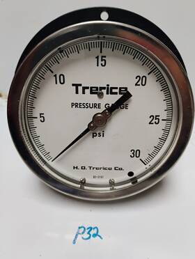 127-0800 Trerice H.o. 800b 4.5ftft Pressure Gauge 0-30 Psi