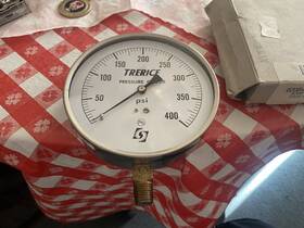620b4502la150 Trerice Stainless Steel Pressure Gauge Lower Conn. 1/4 Inch Npt 4.5 0-400 Psi