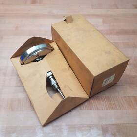 B8560408 Trerice Bimetal Thermometer 1/2 Inch Npt 4 Stem 0-250 C 50-500 F - New