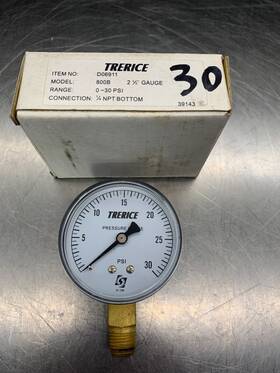 D06911 Trerice Pressure Gauge 2.5 Inch 30psi 1/4 Bm