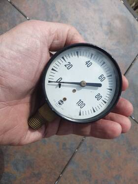 10897-1 Usg Vintage Nice 0-100 Pressure Gage 2 5/8 Inch Dia Gauge Glass Face