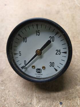 12106-1 Usg Vintage #12106-1 2 Inch Diameter 0-30 Pressure Gauge Untested Good Used