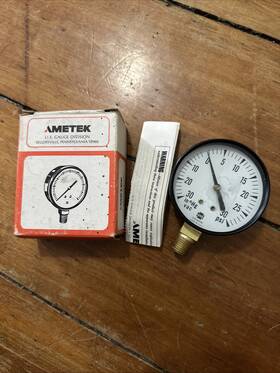 167218 Usg Ametek Pressure Gauge 30-0-30 Psi 2.5 Inch Face 1/4 Lm Tested With Box And Paper