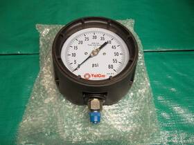 4npt60v Valcre 11301s1/4npt60v Process Pressure Gauge 4-1/2 Inch Face 60 Psi 1/4 Npt Phenolic With Stainless Lower