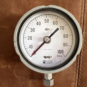 Weksler 6685001350675 Pressure Gauge 6685008600975 0/100psi. K Monel Bourbon Heavy Duty