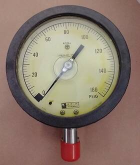 Gr2-17-35 Weksler Nos-used 4-1/2ftft Pressure Gauge 1/2ftft Npt Bottom 0-160 Psi