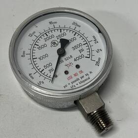 111.11.68.4000 Wika Pressure Gage 4 000 X 100 Psi 2.5 In Dial 1/4 Thread Bottom Mount