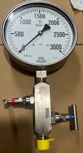 Iv202 Wika 232.30 6 Inch 3000 Psi Stainless Pressure Gauge With Ss 2 Valve Manifold Process
