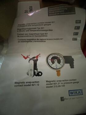 233-50-160 Wika 821.1 Pressure Gauge Modle 821 Magnetic Snap Action New Open Box