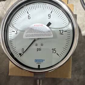 421.11t13 Wika Air Pressure Gauge 0-15 Psi Bottom Mount Mpn Maximum