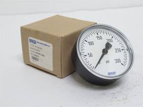 4253515 Wika 230871 New In Box Pressure Gauge 0-300psi 1/4npt Back Mount
