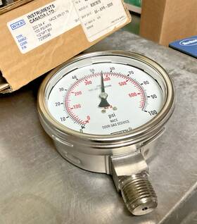 232.54.4 Wika 7295646 Inch Pressure Gauge 100psi/kpa 1/2 Npt Bm P/n