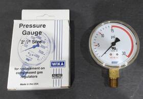 8610860 Wika New Instrument 30 Psi Pressure Gauge 2.50 Inch Dial Type 111.11 Item #8610860
