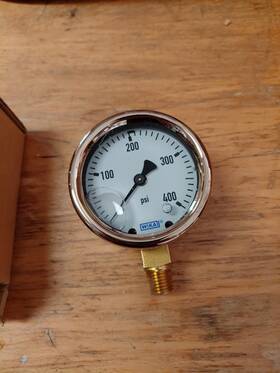 9310746 Wika 0-400 Psi 2.5 Inch Brass Pressure Gauge With 1/4 Npt Bottom Mount - New