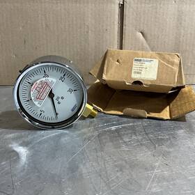 9314652 Wika / 30 Psi 1/4 Npt Lower Mount Bourdon Tube Pressure Gauge Nos