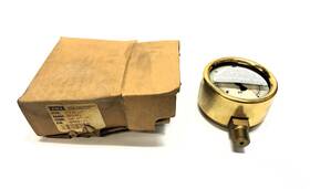 9456171 Wika 1/4 Inch Npt 0-30 Psi Brass Pressure Gauge 213.40 2.5 Nos