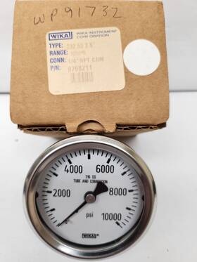 9768211 Wika Pressure Gauge 0-10 000 Psi 1/4 Inch 2.5 Diameter