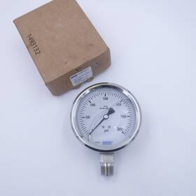 9833719 Wika Type 233.53 Pressure Gauge - 3000 Psi 4 Inch Diameter 1/2 Npt