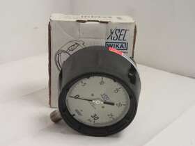 9834818 Wika 189251 New In Box Pressure Gauge 0-30psi 4.5 Inch Diameter