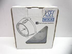 9834839 Wika 1/4 Inch X 4-1/2 60 Psi Industrial Rear Flange Pressure Gauge