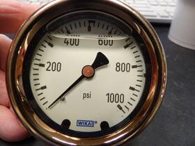 Glbrc1000 Wika Gauge 2-1/2 Inch Dial 1 000 Psi 1/4 Thread Npt Lower Mount C