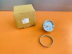 9745149-0006 Wika Oil Pressure Gauge 0-30psi Conn. 1/4inch Npt Cbm Size 2.5inch Type 233.54