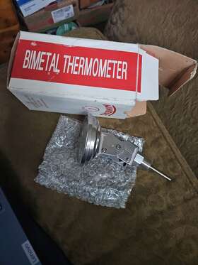 32023b10 Winters 32025b10 Flexible Shaft Temperature Guage 50 To 400 F 3 Inch Dial 1/2 Npt