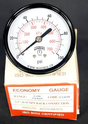E1439 Winters Instruments Economy Guage 0-100 Psi/kpa 2.5 Inch 1/4 Code Brand New