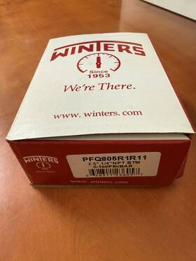 Pfq805r1r11 Winters - Guage 2/5 Inch 1/4 Npt Btm 0-160 Psi/bar