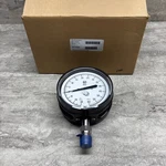 3D Instruments 25104-22C51 Pressure Gauge, 4-1/2 Npt, 0-60 Psi 0-30 Vac. Fixed Price $189.99.