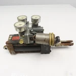 Carter Controls Gnna 2.5X4 4" Stroke Pneumatic Cylinder Valve Positioner. Fixed Price $114.59.