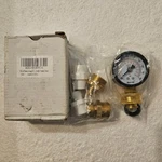 Bernoi Water Pressure Gauge Kit Universal Test 0-200 Psi. Fixed Price $31.99.