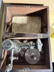 Crosby Pressure Gauge Tester Usa Instrument & Wooden Case - Vintage. Fixed Price $215.60.