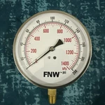 Pressure Gauge 0-200 Psi 1/2" Face 1/4" Npt, FNWG0200R New In Box. Fixed Price $10.00.