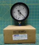 Usg Ametek 1931 4-1/2" Solfrunt Gauge 30-0" Hg 1/4"-18 Anpt Bottom Connection. Fixed Price $167.38.