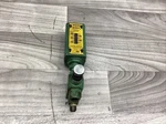 Schrader Bellows Hydraulic Gauge Verta Scale 100-500 Psi #830F320. Fixed Price $25.99.