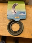 Skf 26373 Lds & Small Bore Seal, Lip Code, CRWA3 Style, Inch, 2.625" Shaft Dia. Fixed Price $21.79.