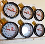 Campbell Hausfeld Air 1.5" 200PSI 1/8" Npt, 6 Gauges, Free Shipping, New. Fixed Price $30.00.