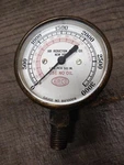 Vtg Airco 0-3000 Psi Pressure Gauge No 8410009 Beveled Glass Brass 2.25" Diamete. Fixed Price $49.95.