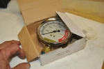 Simplex 18906 Hydraulic Liquid Filled Pressure Gauge 0-10K Psi Face 1/4" Npt. Fixed Price $145.00.