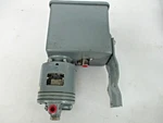Moore Pneumatic Pressure Transmitter 0-300 In H20 174S. Fixed Price $169.99.