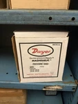 New Dwyer Instruments 2302 Differential Pressure Gage Range 1-0-1. Fixed Price $59.88.