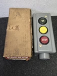 Siemens Furnas 3-BUTTON Pushbutton Control Station Forward-reverse-stop BAG3. Fixed Price $119.97.