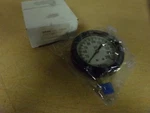New Span LFS210-200-SPI-G Psi Pressure Gauge *free Shipping*. Fixed Price $34.99.