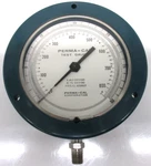 Perma-cal 101FTM66B21 1/2" 800 Psi Test Gauge, 1/4" Lower Connection. Itl. Fixed Price $20.00.