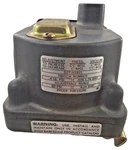 Barksdale D2T-H18SS Vacuum Pressure Switch 60 Psi Actuated Control Valve. Fixed Price $69.95.